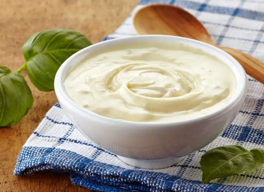 cream cheese is lower in histamine than hard cheese